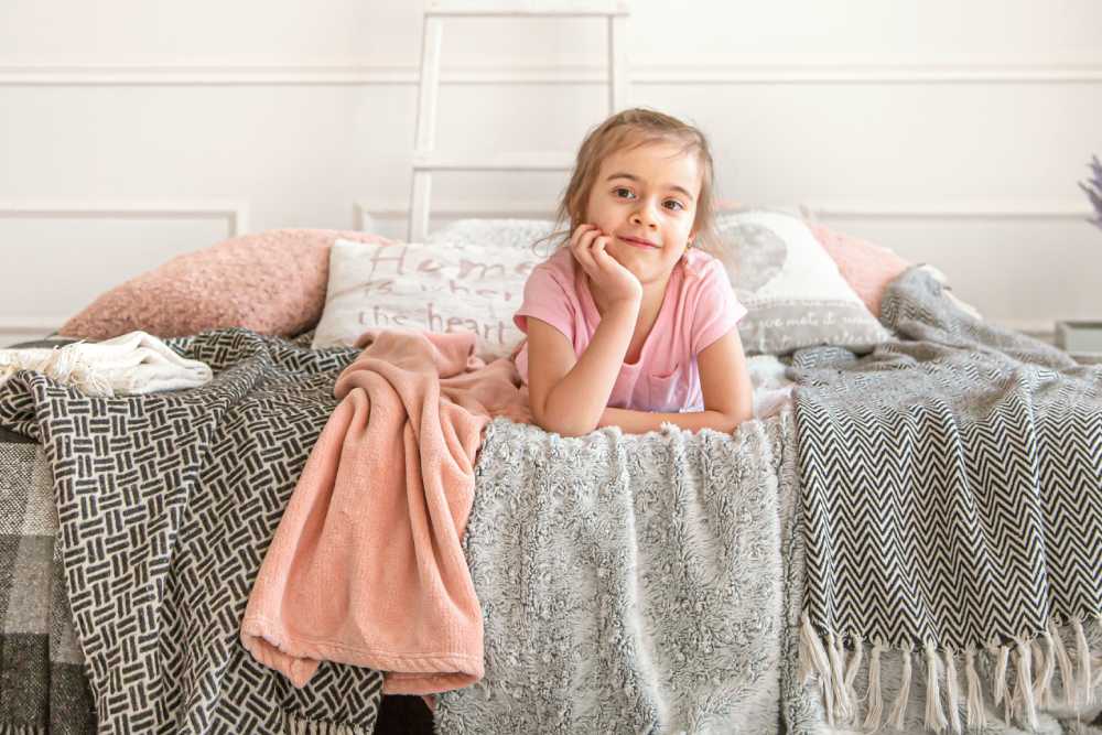 decoration-with-soft-towels-bed (2)